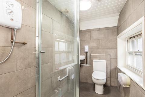 1 bedroom in a house share to rent, Dorset Gardens, Brighton