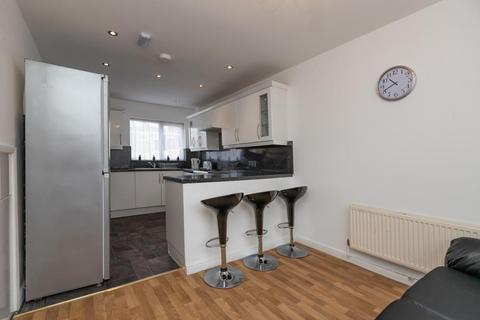 5 bedroom house to rent, Bantock Way, Harborne B17