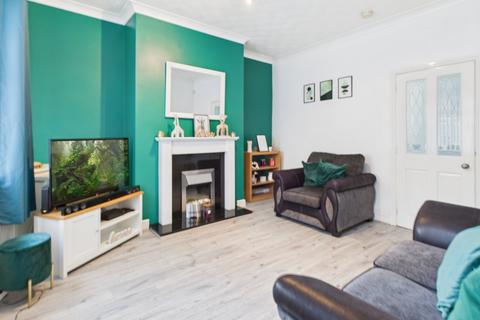 2 bedroom terraced house for sale, Crowther Place, West Yorkshire WF10