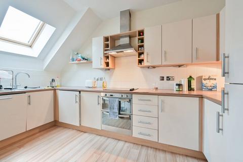 1 bedroom flat for sale, Silas Court, Watford, WD17