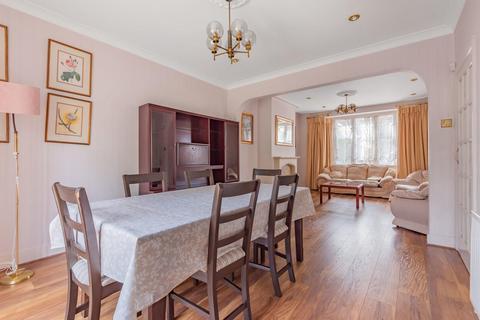 3 bedroom semi-detached house to rent, Walmington Fold, Woodside Park