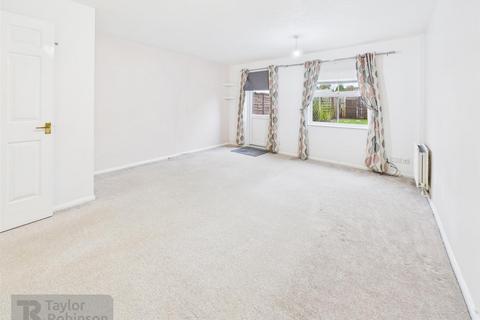 3 bedroom house to rent, Maidenbower, Crawley, West Sussex. RH10 7JS