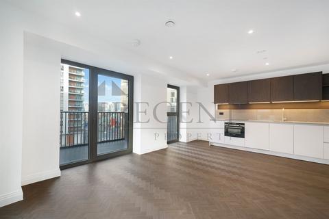 1 bedroom apartment to rent, Halcyon House, Eden Place, E16