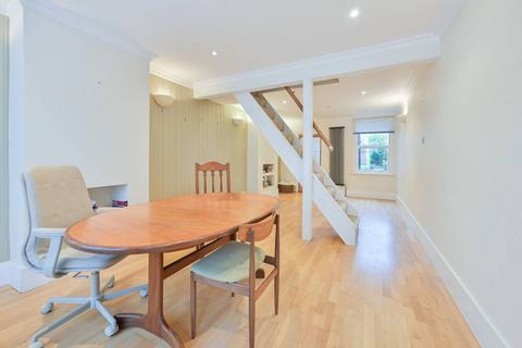 2 bedroom terraced house for sale, Grover Road, Bushey, Watford, WD19