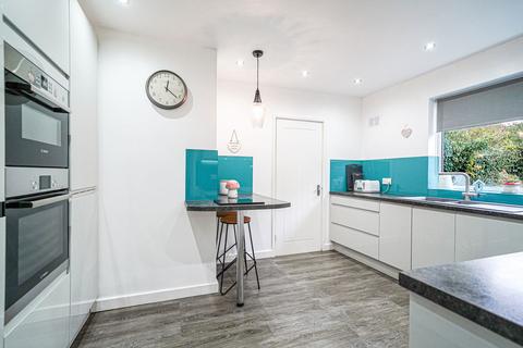 4 bedroom end of terrace house for sale, Milcote Road, Solihull