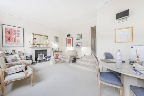 2 bedroom flat for sale, Beaufort Gardens, Knightsbridge, London, SW3