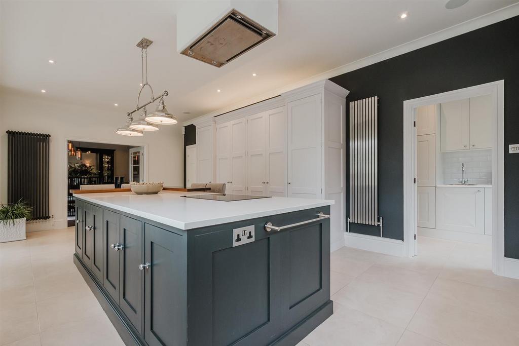 Breakfast Kitchen