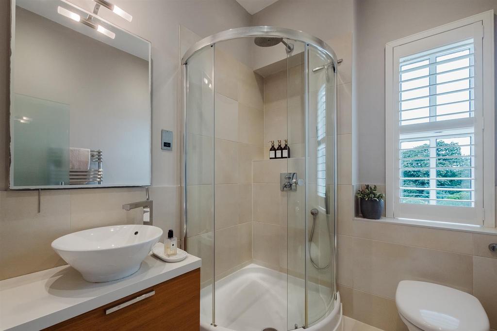 Bed 3 En Suite