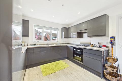 2 bedroom bungalow for sale, West End Road, Mortimer Common, Reading, Berkshire, RG7