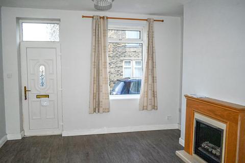 3 bedroom terraced house to rent, Arctic Street, Keighley, West Yorkshire, BD20