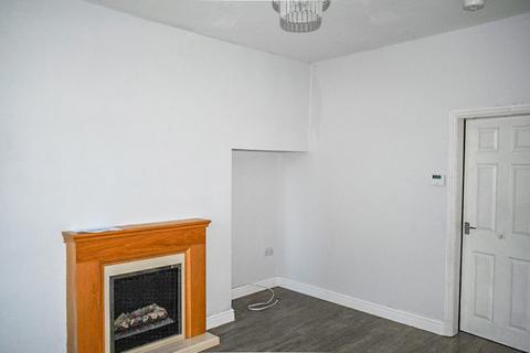 3 bedroom terraced house to rent, Arctic Street, Keighley, West Yorkshire, BD20