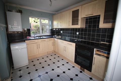 3 bedroom semi-detached house to rent, Ebberns Road, Hemel Hempstead, Hertfordshire