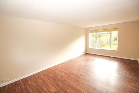 3 bedroom end of terrace house to rent, Talbot Road, Hatfield, AL10