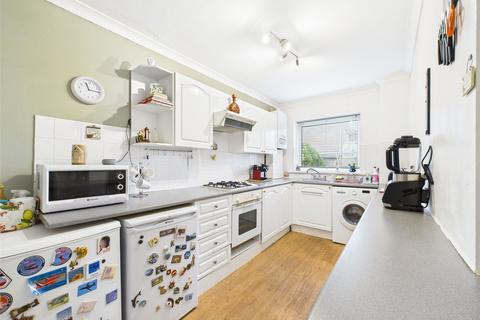 2 bedroom apartment for sale, Crabtree Close, Burton, Christchurch, Dorset, BH23