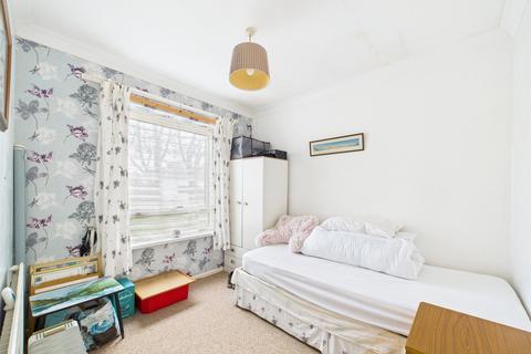 2 bedroom apartment for sale, Crabtree Close, Burton, Christchurch, Dorset, BH23