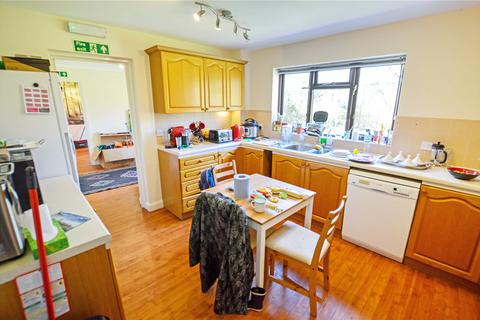 4 bedroom detached house to rent, Martinsyde, Woking, Surrey, GU22