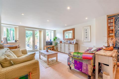 2 bedroom end of terrace house for sale, Hayle Mill Road, Maidstone