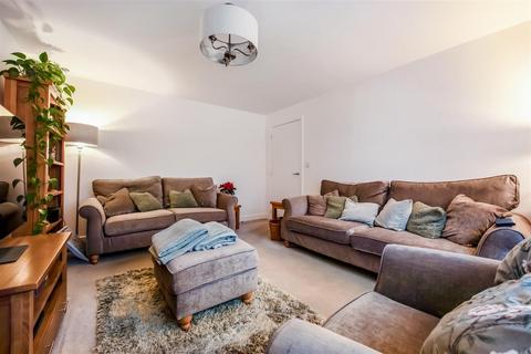 4 bedroom detached house for sale, Peckham Chase, Eastergate