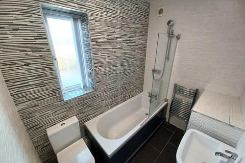 undefined, Lawrence Road, Leeds, West Yorkshire, LS8
