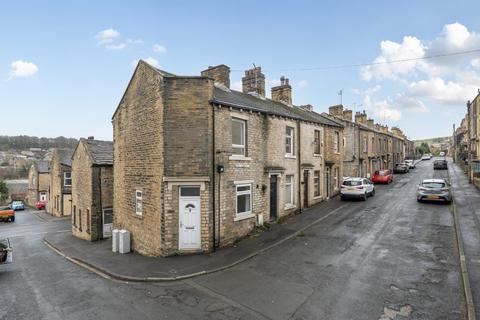 2 bedroom end of terrace house for sale, Upper Fountain Street, Sowerby Bridge, West Yorkshire, HX6
