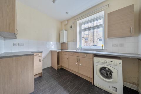 2 bedroom end of terrace house for sale, Upper Fountain Street, Sowerby Bridge, West Yorkshire, HX6