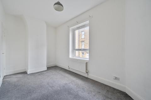 2 bedroom end of terrace house for sale, Upper Fountain Street, Sowerby Bridge, West Yorkshire, HX6