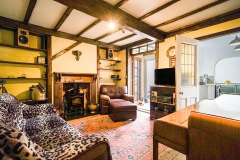 2 bedroom semi-detached house for sale, Warwick Road, Acocks Green