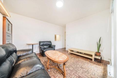 4 bedroom flat to rent, Fairchild House, Frampton Park Road, London, E9