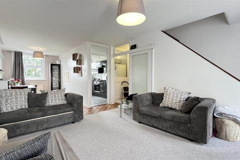 undefined, Manor Road, Sutton SM2
