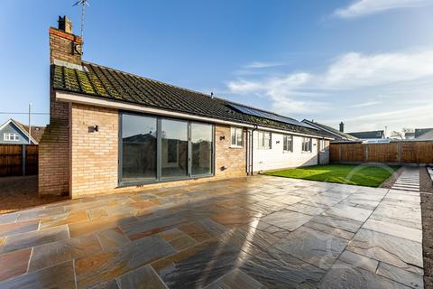 4 bedroom detached bungalow for sale, The Street, Capel St. Mary
