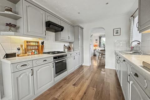 4 bedroom semi-detached house for sale, Brambletyne Avenue, Saltdean, BN2 8EL