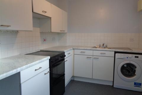 1 bedroom flat to rent, The Causeway, Seaford