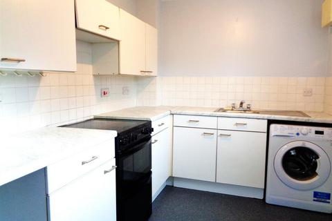 1 bedroom flat to rent, The Causeway, Seaford