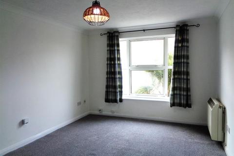 1 bedroom flat to rent, The Causeway, Seaford