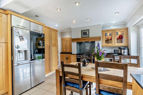 4 bedroom detached house for sale, Oswestry SY11