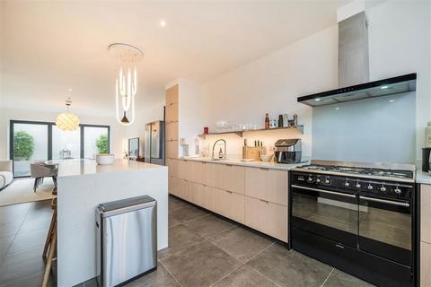 undefined, Mitre Mews, London SE13