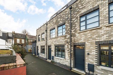 undefined, Mitre Mews, London SE13