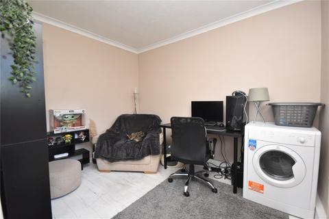 3 bedroom semi-detached house for sale, Derwent Drive, Castleford, West Yorkshire