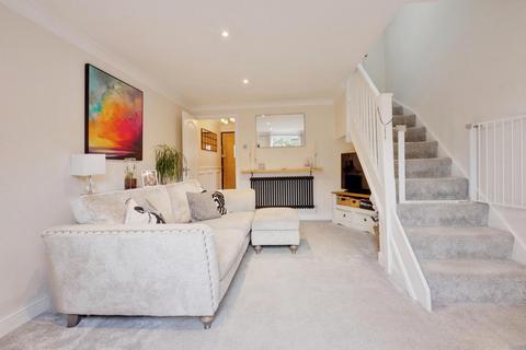 2 bedroom end of terrace house for sale, Northampton Grove, Langdon Hills, SS16