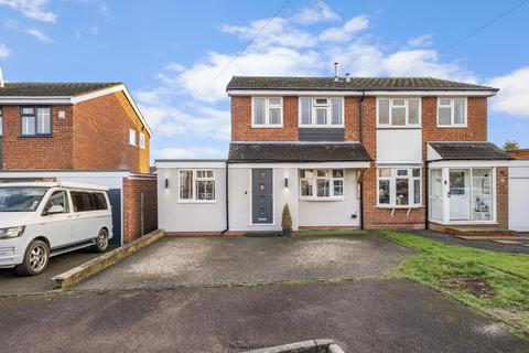 3 bedroom semi-detached house for sale, Waltham Close, Bromsgrove B61 7PQ