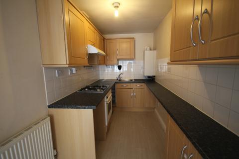 2 bedroom ground floor flat to rent, Moss Court, Wellington Street, Kettering, Northamptonshire, NN16