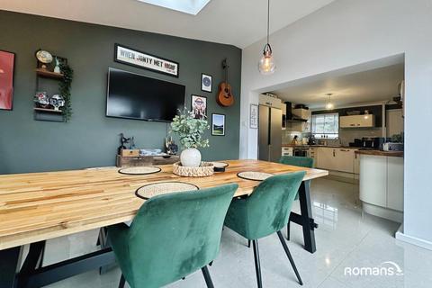 3 bedroom terraced house for sale, Wilmott Way, Basingstoke, Hampshire