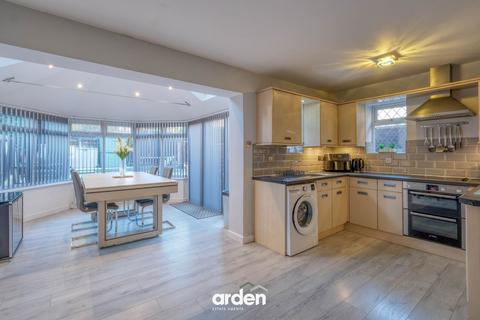 3 bedroom semi-detached house for sale, Throckmorton Road, Redditch, B98