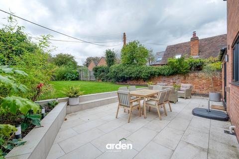 3 bedroom detached house for sale, High Street, Feckenham, B96
