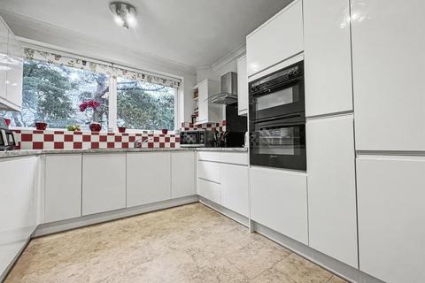 2 bedroom flat for sale, Branksome Park