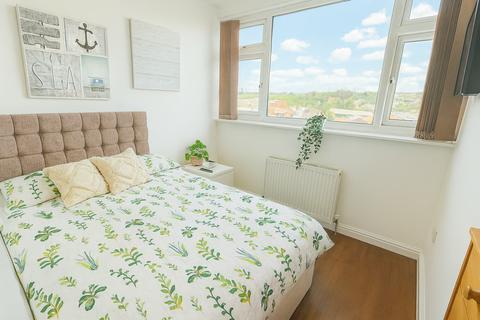 3 bedroom house to rent, Edmund Road, Sheffield S2