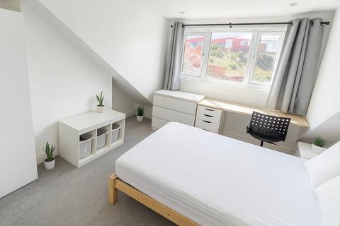 5 bedroom house to rent, Charlotte Road, Sheffield S1