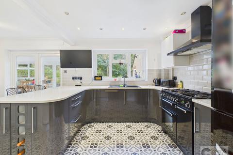 3 bedroom detached house for sale, Meadow Halt, Ogwell