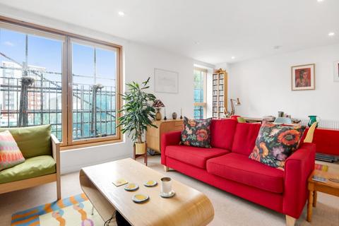 2 bedroom apartment for sale, Barretts Grove, London, N16