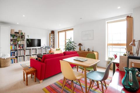 2 bedroom apartment for sale, Barretts Grove, London, N16
